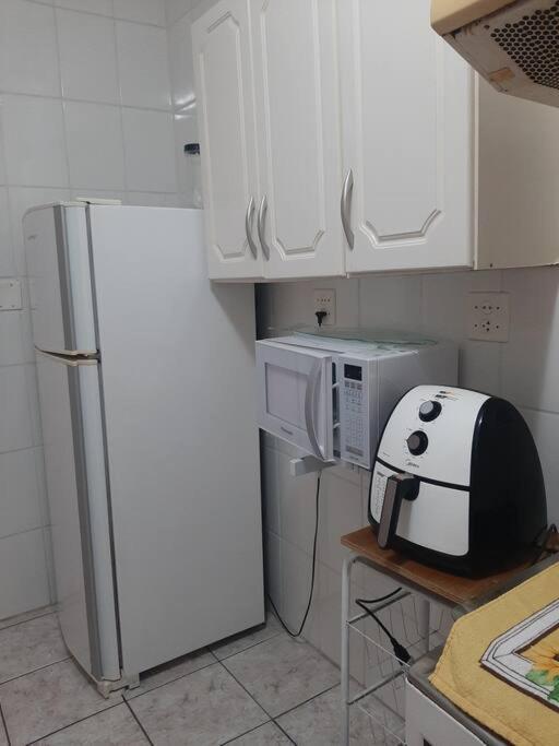 Apto Amplo, Confortavel, Bem Localizado, Asturias Guarujá Eksteriør bilde
